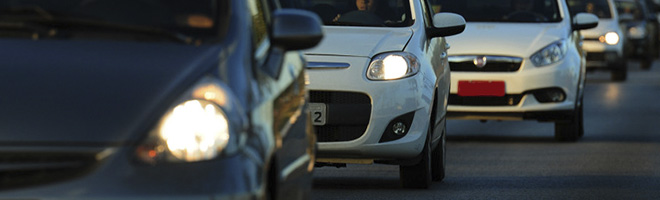 momento-seguranca-no-transito-destaca-importancia-do-farol-na-comunicacao